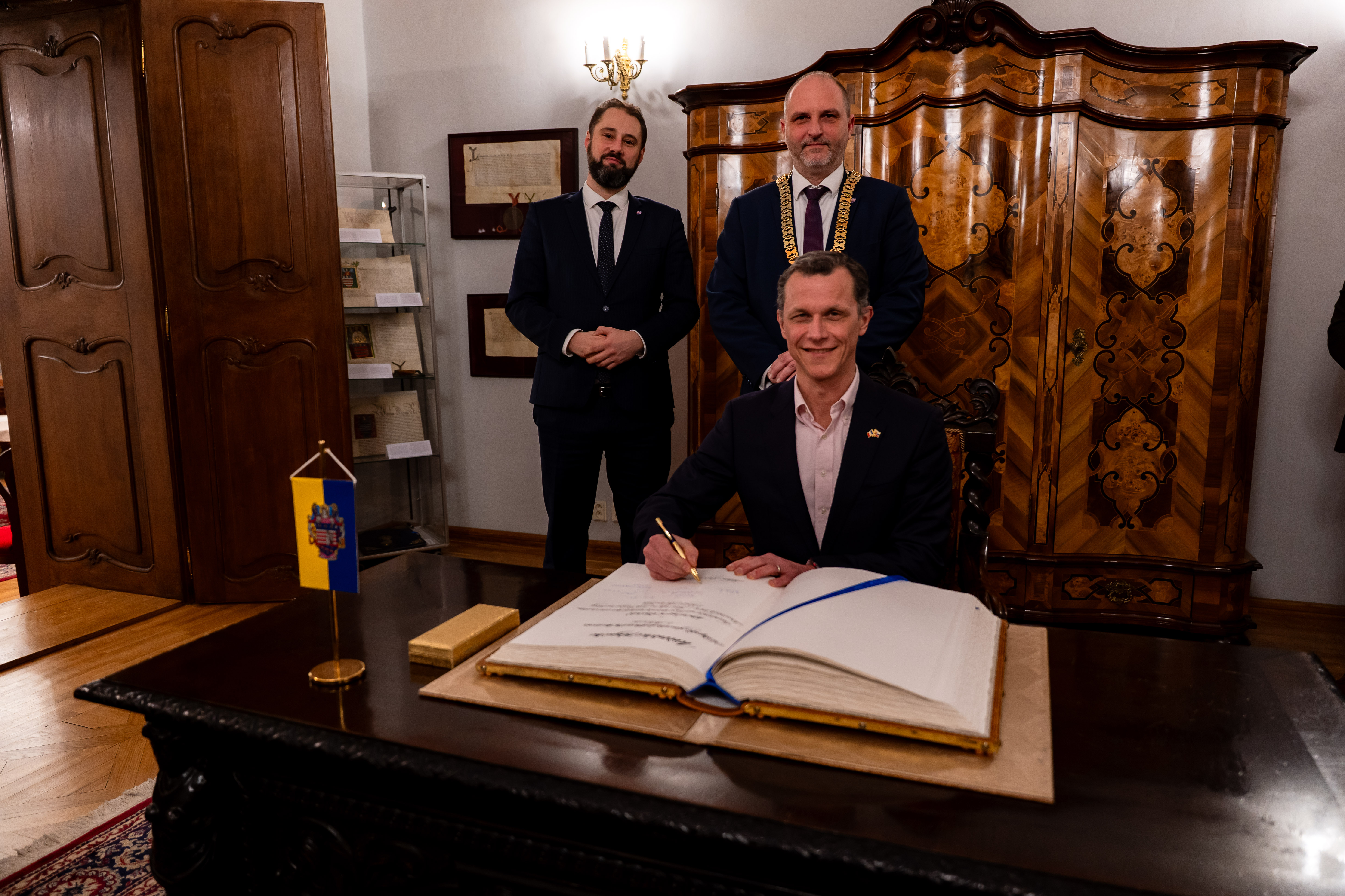 prijatie honorarnych konzulov-25